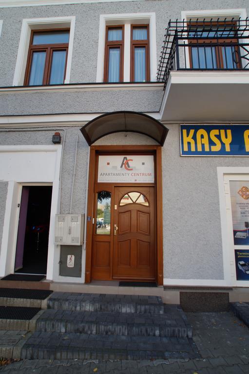Apartamenty Ostrowiec - Pokoje Goscinne Centrum Островец-Свентокшиский Экстерьер фото